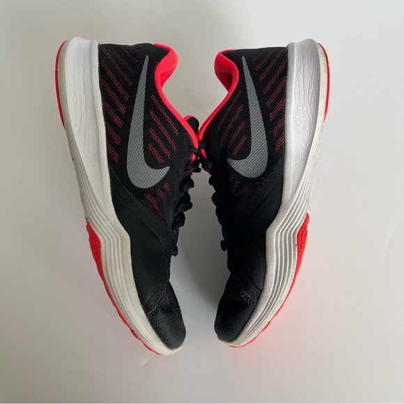 Nike City Trainer black mesh running training fitness shoes Women’s size 7 EUC - Picture 8 of 10